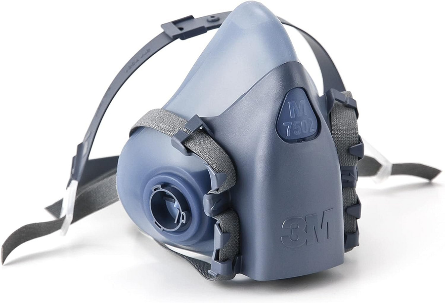 3M Reusable Respirator, Half Face Piece 7502, Use with Bayonet Cartridges/Filters (Not Included) for Gases, Vapors, Dust, Medium Size